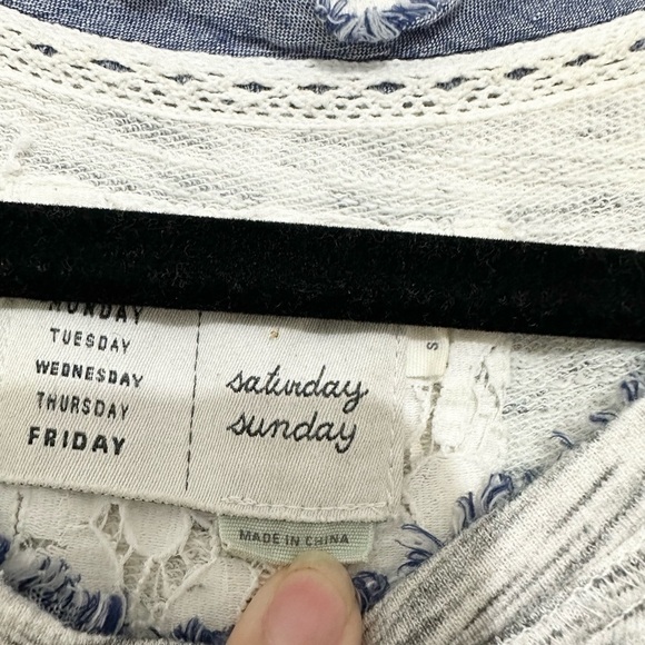 Anthropologie Saturday Sunday Elora Denim Ruffle Pullover Top tunic size small - Picture 2 of 5